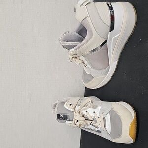 MICHAEL KORS GEORGIE MIXED MEDIA TRAINER WOMENS SNEAKER BFPM-04-359